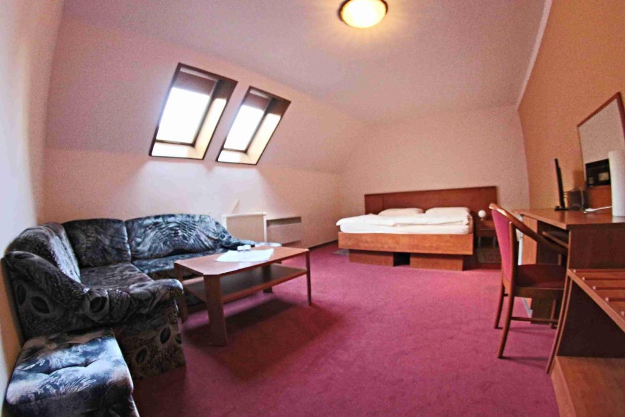 Hotel Koruna Karlštejn